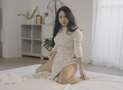 Người đẹp Phương Anh đến Đài Loan đóng phim người lớn